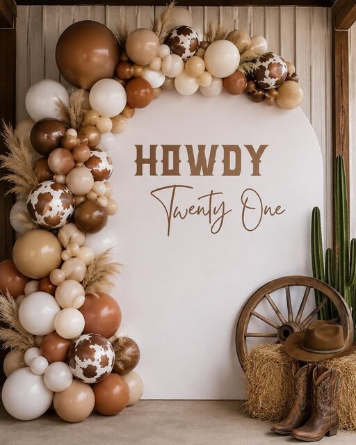 Howdy Twenty One
